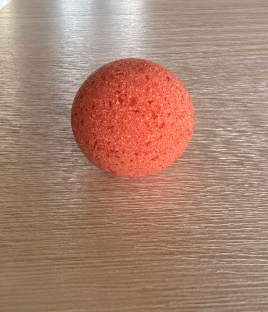 Blood Moon Surprise Bath Bomb