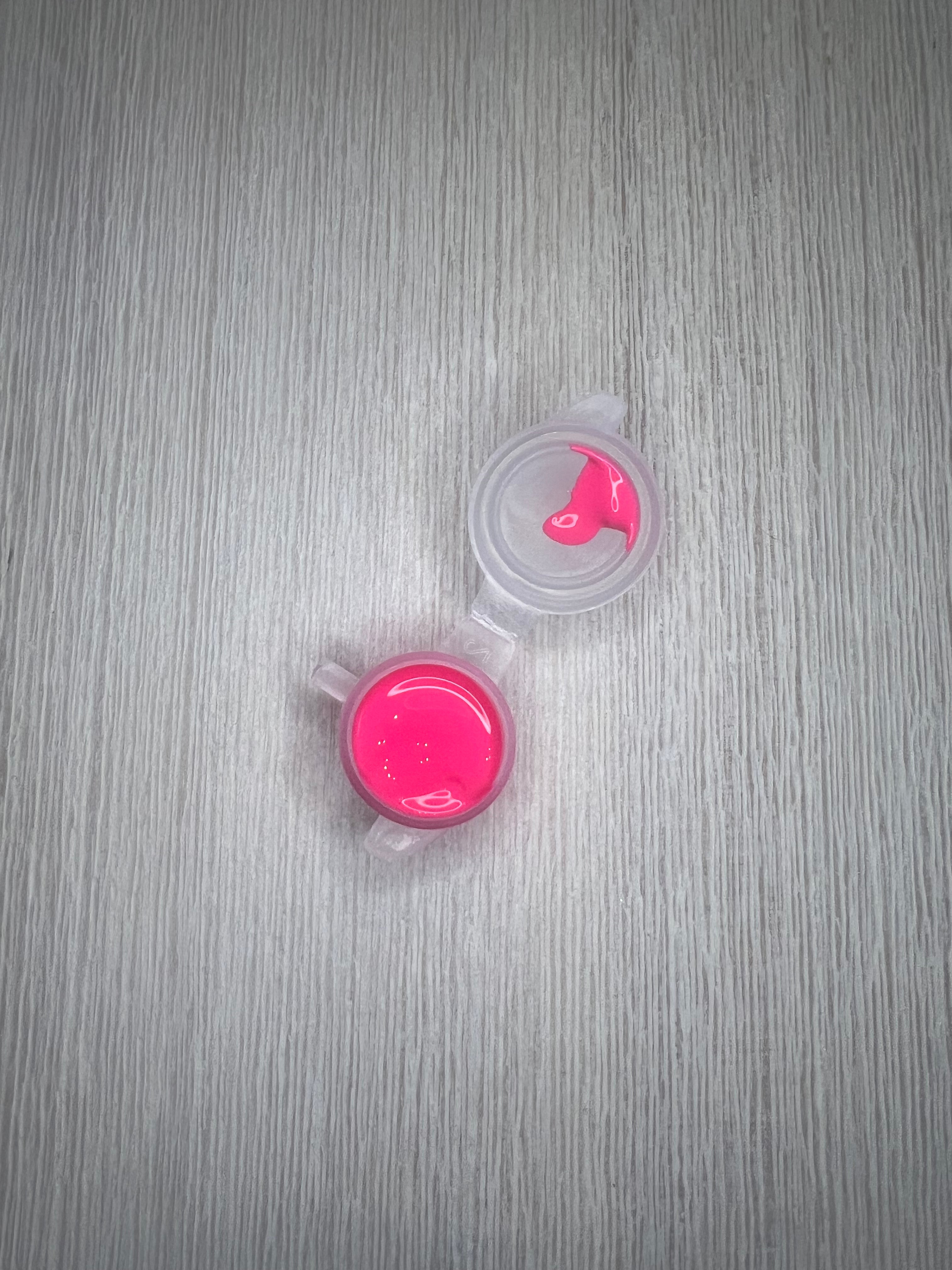 3ml Pot of Acrylic Paint - Neon Pink